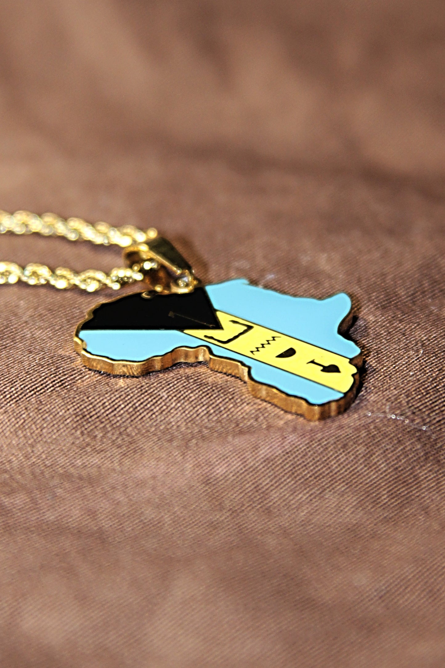 Bahamas  Nwnique  Pendant