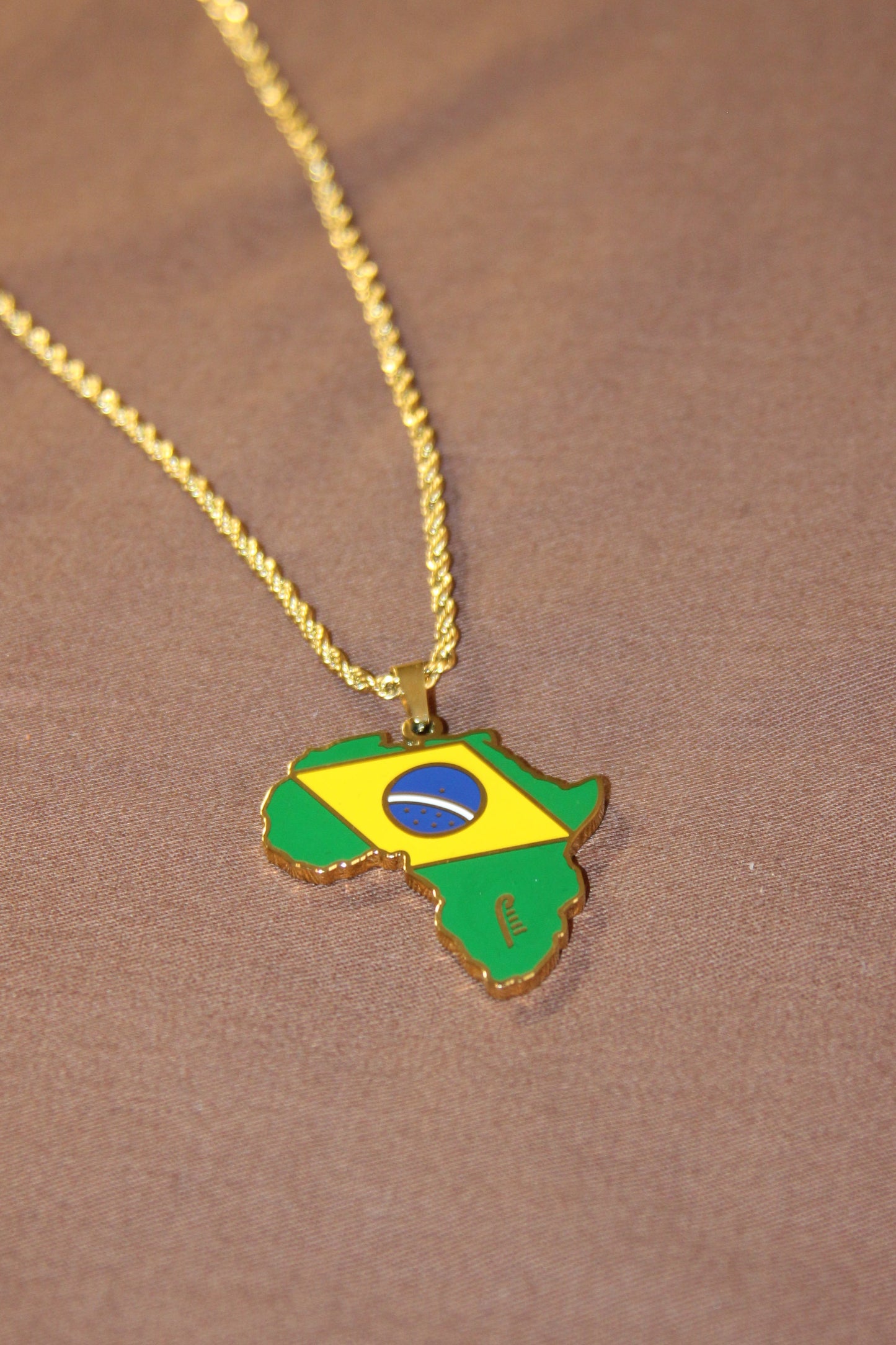 Brazilian Nwnique Pendant
