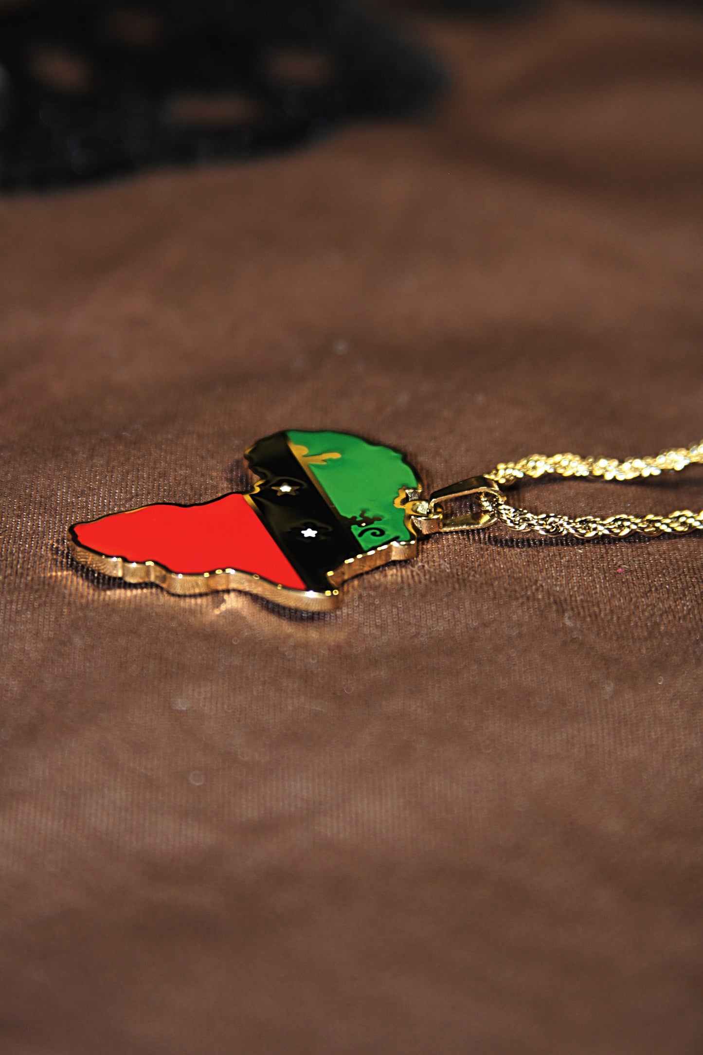 Saint Kitts & Nevis Nwnique  Pendant