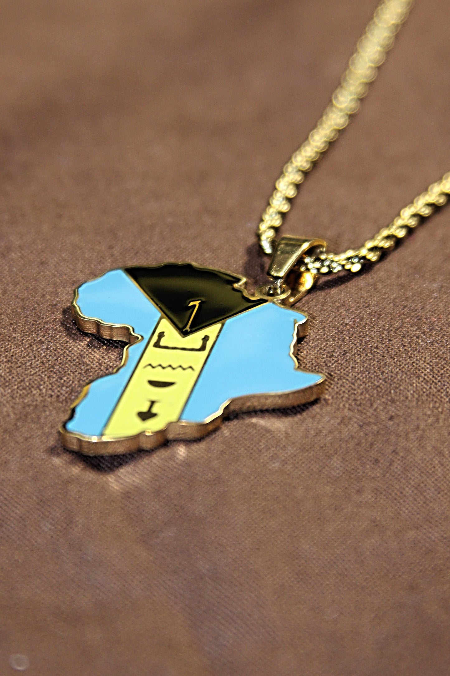 Bahamas  Nwnique  Pendant