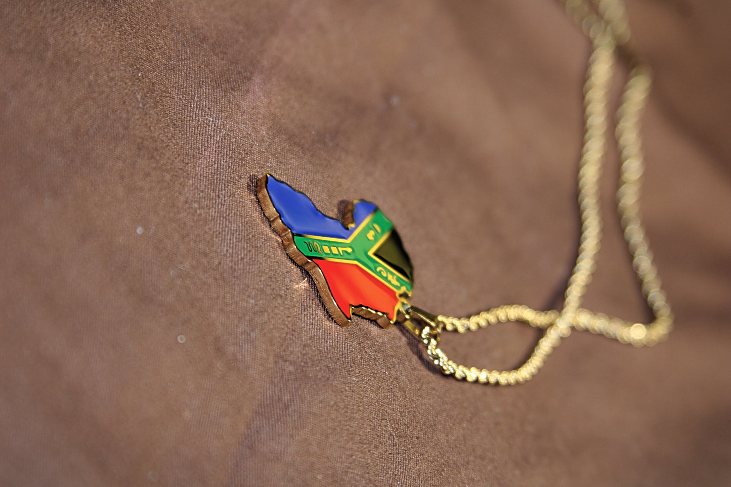 South Africa Nwnique Pendant