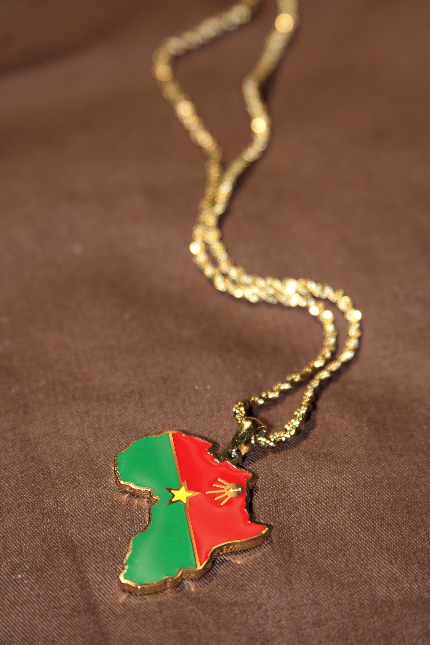 Burkina Faso Nwnique Pendant