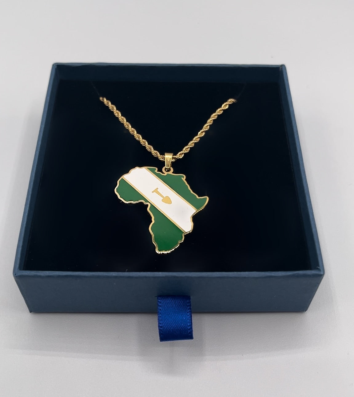 Nigerian Nwnique Pendant