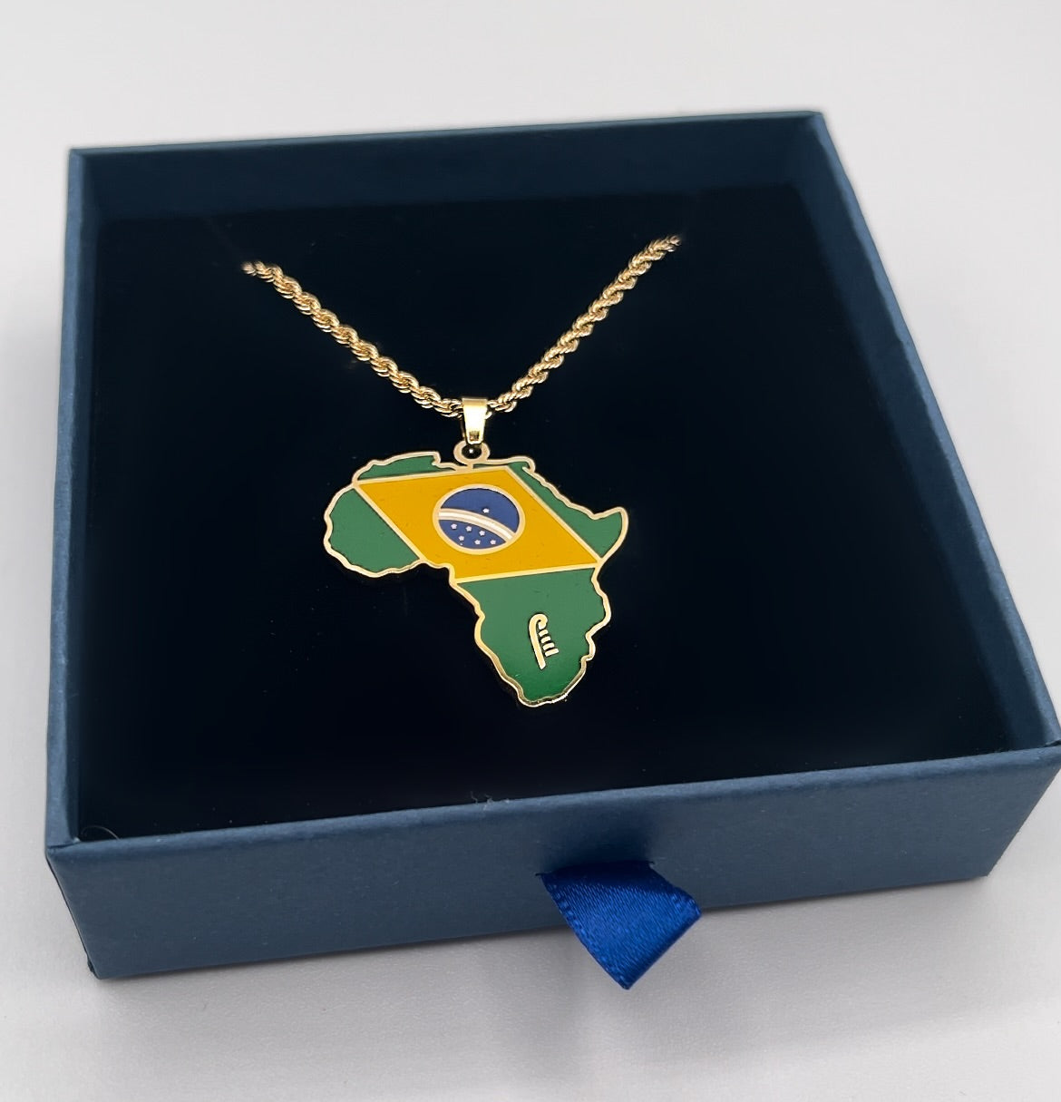Brazilian Nwnique Pendant