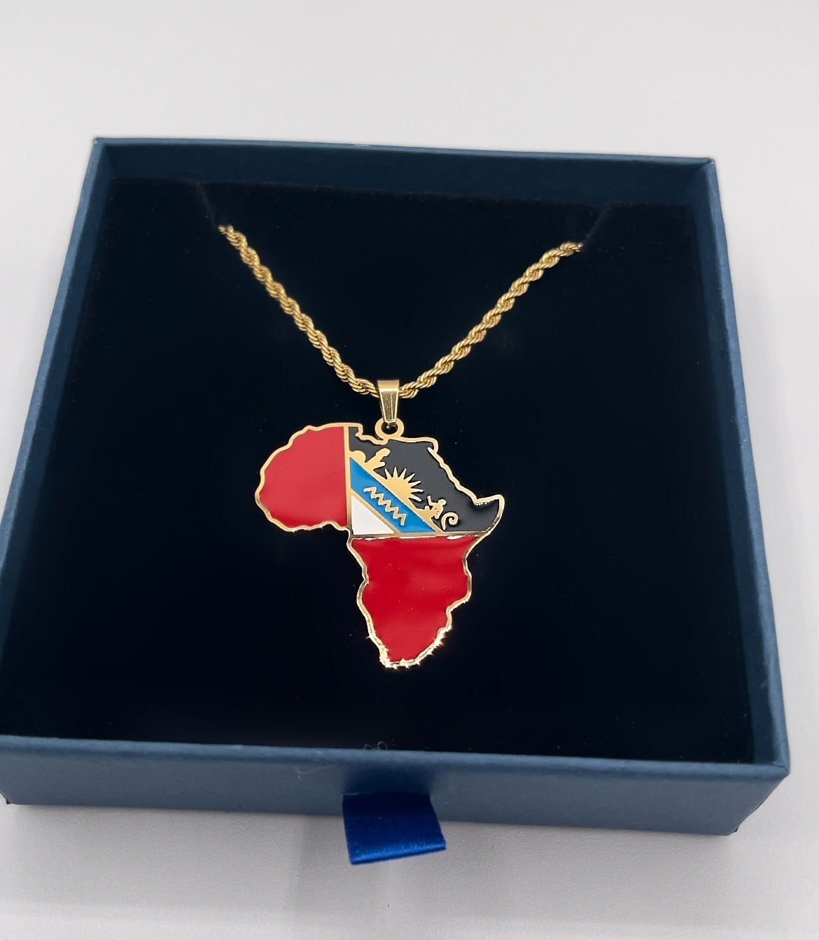 Antiguan Nwnique Pendant