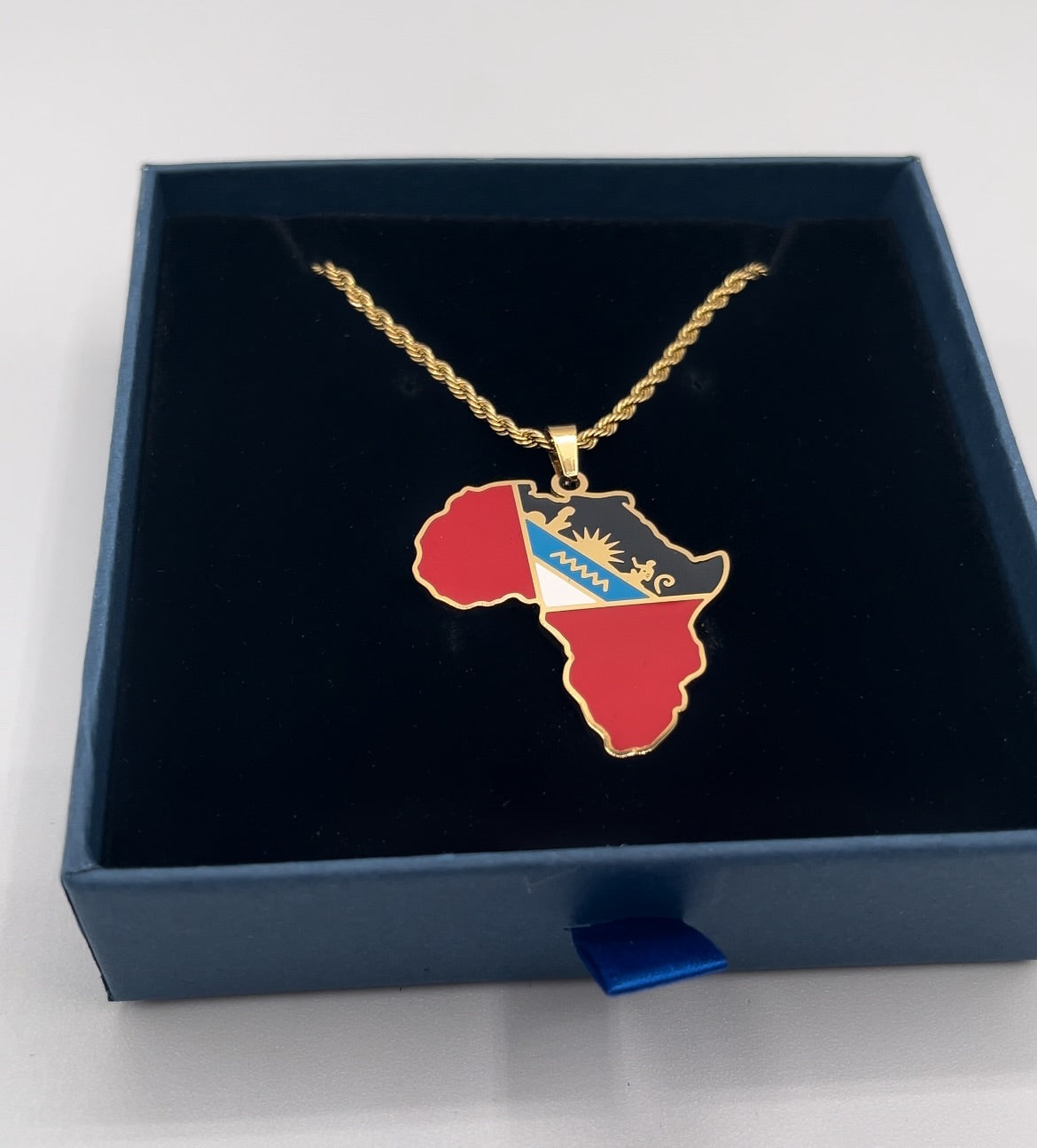 Antiguan Nwnique Pendant