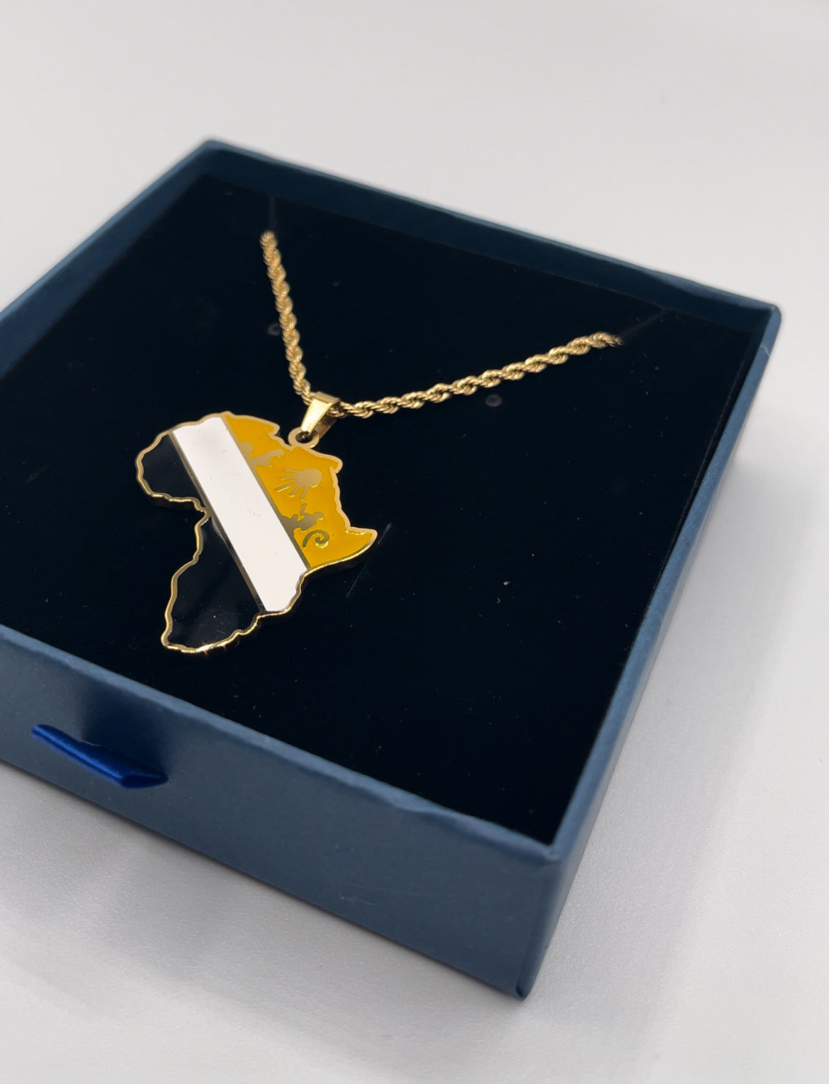 Garifuna Nwnique Pendant