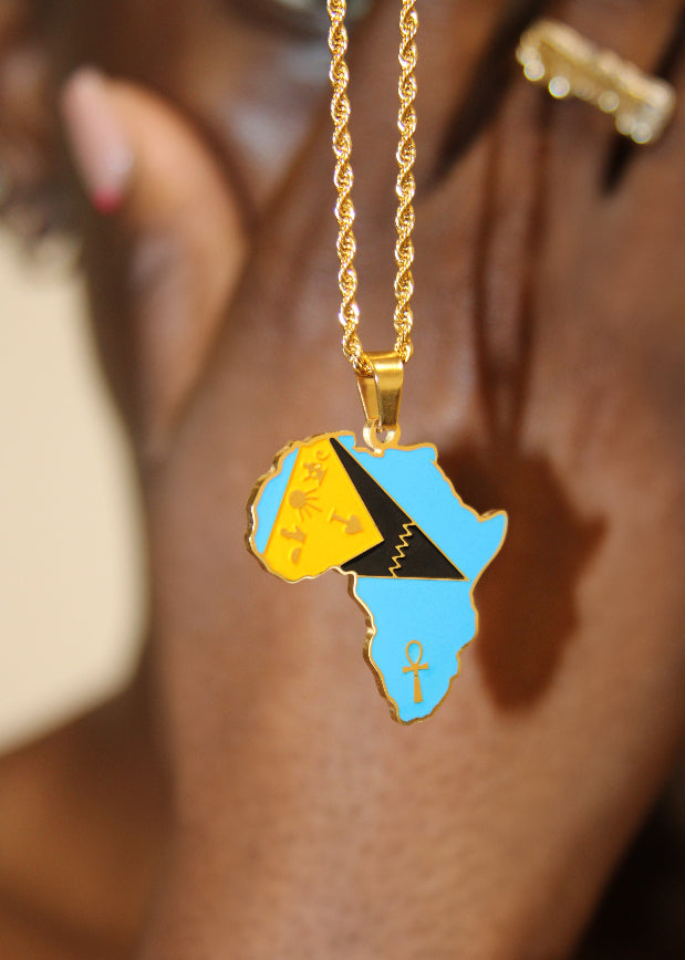 St Lucia  Nwnique  Pendant