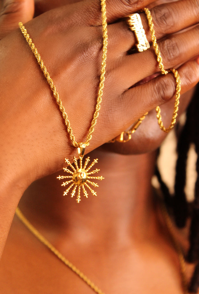Unisex 18k Sun Gene pendant
